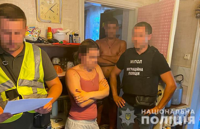 У Києві поліція затримала сутенерку