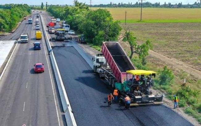 В Николаевской области завершают ремонт трассы Н-11
