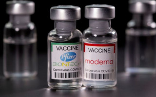 В Україні дозволили змішувати вакцини, але не всі