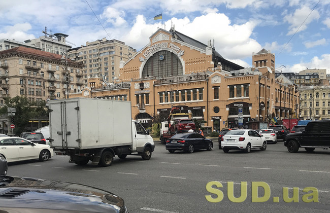 У Києві передбачені масштабні перекриття руху транспорту: що слід знати водіям