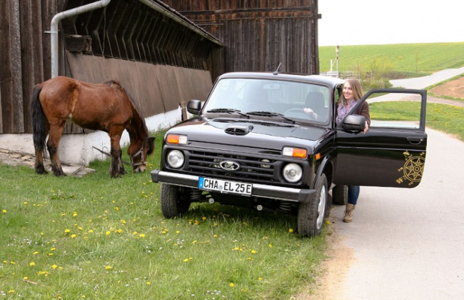 В Германии работают над производством электрических Lada Niva