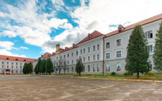На Львівщині у спортивно-оздоровчому комплексі отруїлося 17 дітей