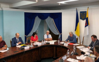 В Одесі пропонують перенести початок навчального року, щоб заробити на «оксамитовому сезоні»