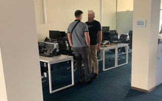 Розкрадання 33 млн грн у «Київському інституті земельних відносин»: прокуратура проводить обшуки у постачальника