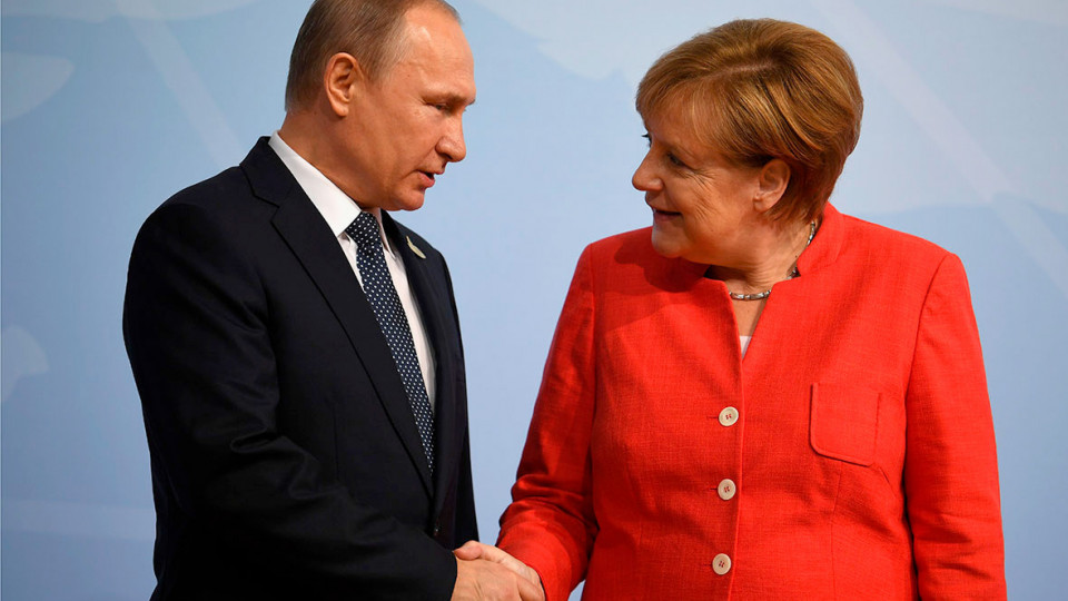 Берлин и Москва должны вести диалог, несмотря на «глубокие разногласия», — Ангела Меркель