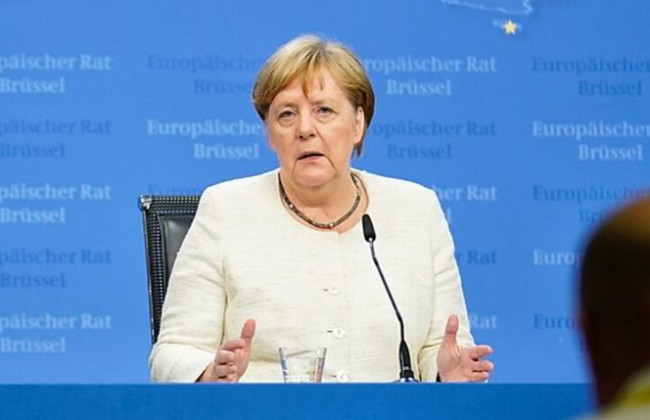 Меркель выступила за проведение нормандской встречи