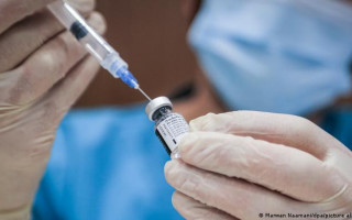 Медики предложили комбинировать вакцины от коронавируса и гриппа