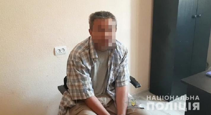 Приставал к девочкам в лифте: в Киеве поймали извращенца