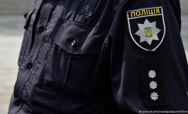 Осторожно, педофил: в Киеве ищут мужчину со шрамом на голове