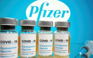 Три дозы Pfizer значительно снижают риск заражения COVID: новое исследование