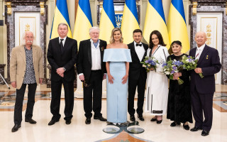 Зеленський вручив відзнаку «Національна легенда України»