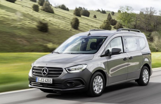 На авторынок выйдет дешевый Mercedes на базе Renault