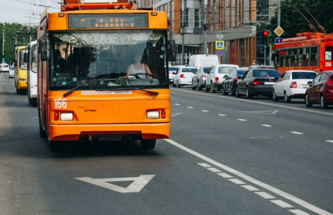 В Киеве обустроили новые полосы для велосипедистов и общественного транспорта