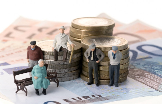 Доставка пенсий с 1 сентября: кто и как будет получать