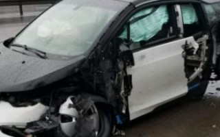 В Киеве водитель элитного BMW устроил ДТП