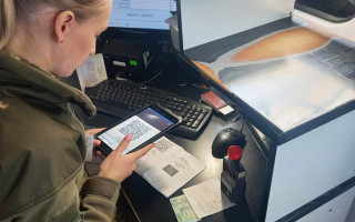 Прикордонники України почали проводити електронну перевірку COVID-сертифікатів