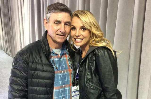 Отец Бритни Спирс потребовал у нее 2 миллиона долларов за отказ от опекунства