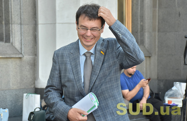 Гетманцев: если «заробитчанин» заработал $50 тысяч, то в рамках налоговой амнистии нужно уплатить всего $2500