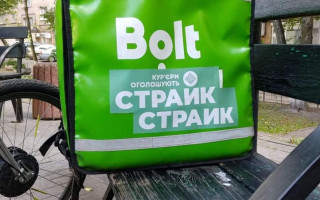 В Киеве бастуют курьеры Bolt Food
