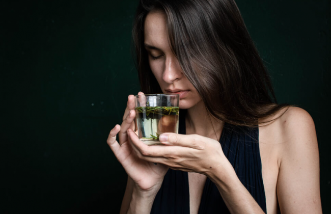 Врач назвал новые симптомы «Дельта»-штамма: обоняние не пропадает