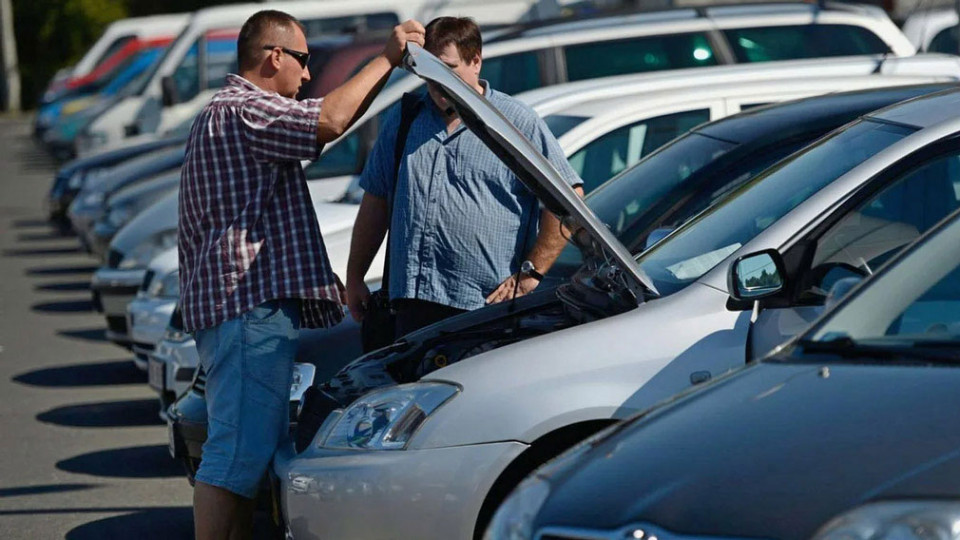 Покупка автомобиля после ДТП: с какими проблемами можно столкнуться