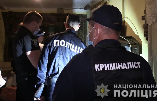 В Киеве женщина одним ударом в живот убила мужчину