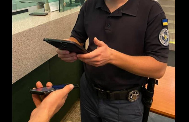 У ВАКС відтепер зможуть зчитувати цифрові документи громадян, фото