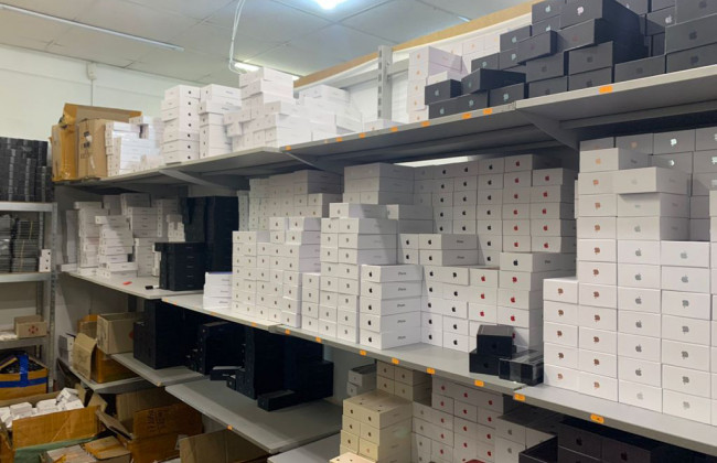 Столичні правоохоронці викрили масштабний збут контрафактної техніки