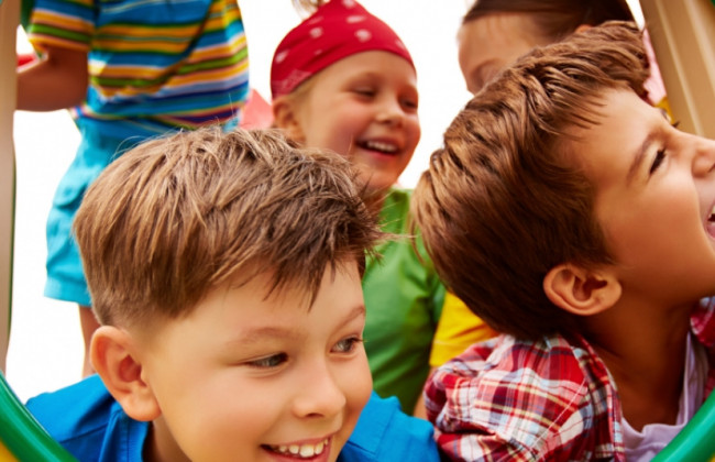 Майже 93% дітей-сиріт влаштовані у сім’ї, – Мінсоцполітики