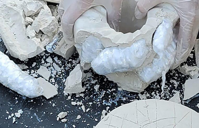 На Закарпатті жінки переправляли до Донецька наркотики у скульптурах