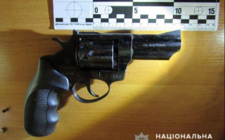 В Киеве мужчина подстрелил родного брата