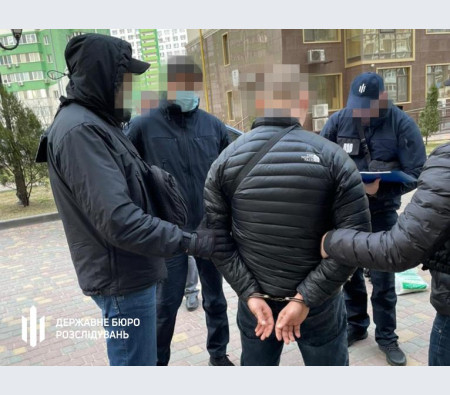 В Одесі поліцейський за гроші прикривав «бізнес» із надання сексуальних послуг