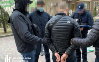 В Одесі поліцейський за гроші прикривав «бізнес» із надання сексуальних послуг