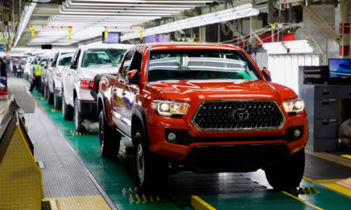 Toyota резко сократила производство автомобилей: назвали причину