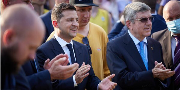Зеленский встретился с президентом МОК: о чем говорили