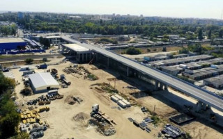 В Херсоне строят важнейший путепровод