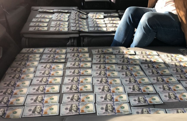 $30 000 за укладення договору про будівництво: затримано посадовця Міноборони