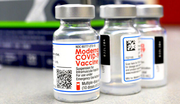 Эффективность вакцины от COVID-19: нужна ли третья доза Moderna