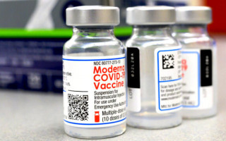 Эффективность вакцины от COVID-19: нужна ли третья доза Moderna