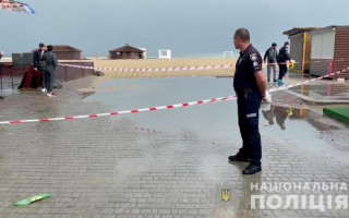 Стрілянина в барі Затоки: поліція ввела операцію «Сирена»