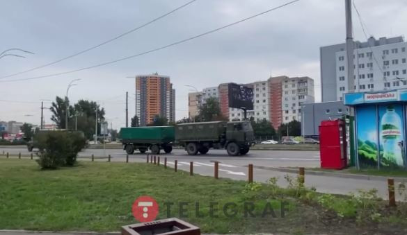 В Киеве заметили колонну военной техники