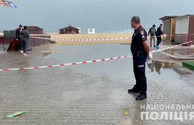 Стрілянина в барі Затоки: поліція ввела операцію «Сирена»