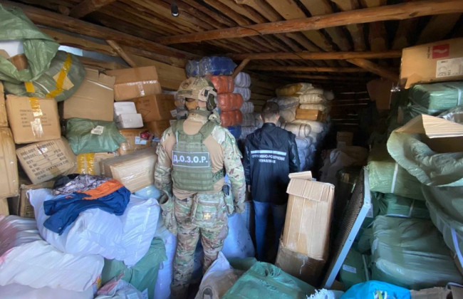 Контрафакти на суму понад 23 млн грн: правоохоронці викрили масштабну мережу з реалізації товарів з Росії