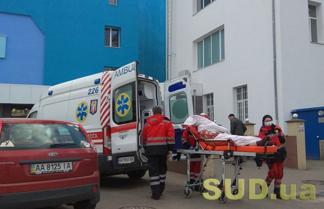 Украину накрыла новая волна коронавируса: кто в зоне риска