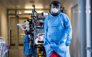 98% госпіталізованих з коронавірусом в Україні – невакциновані