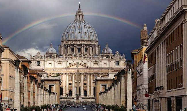 Ватикан требует наличия «Green Pass» для доступа на территорию