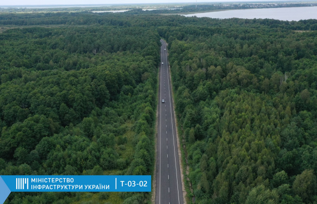 В Україні оновили дороги у напрямку 40 заповідників: де та як вони виглядають