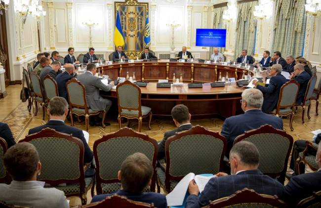 Минфин выделит на Центр дезинформации СНБО половину от суммы, запланированной на выполнение судебных решений