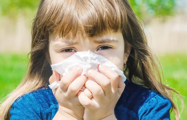 Назвали редкие побочные эффекты после вакцинации против COVID-19