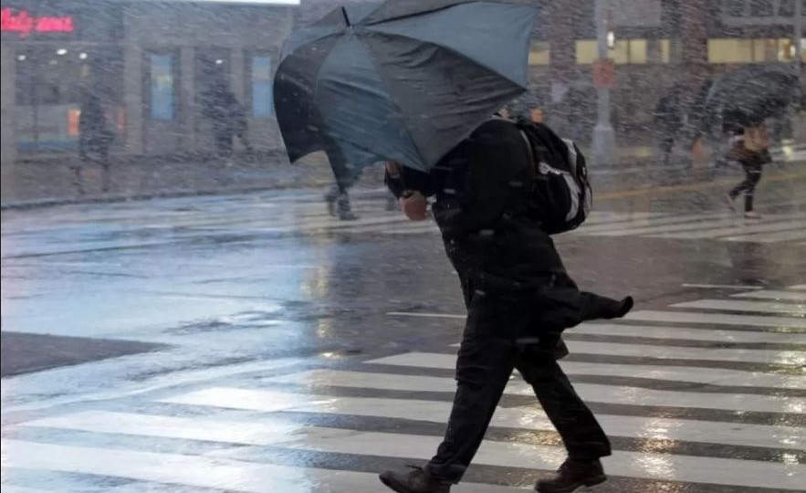 В Украине объявили штормовое предупреждение: страну будут терзать опасные порывы ветра